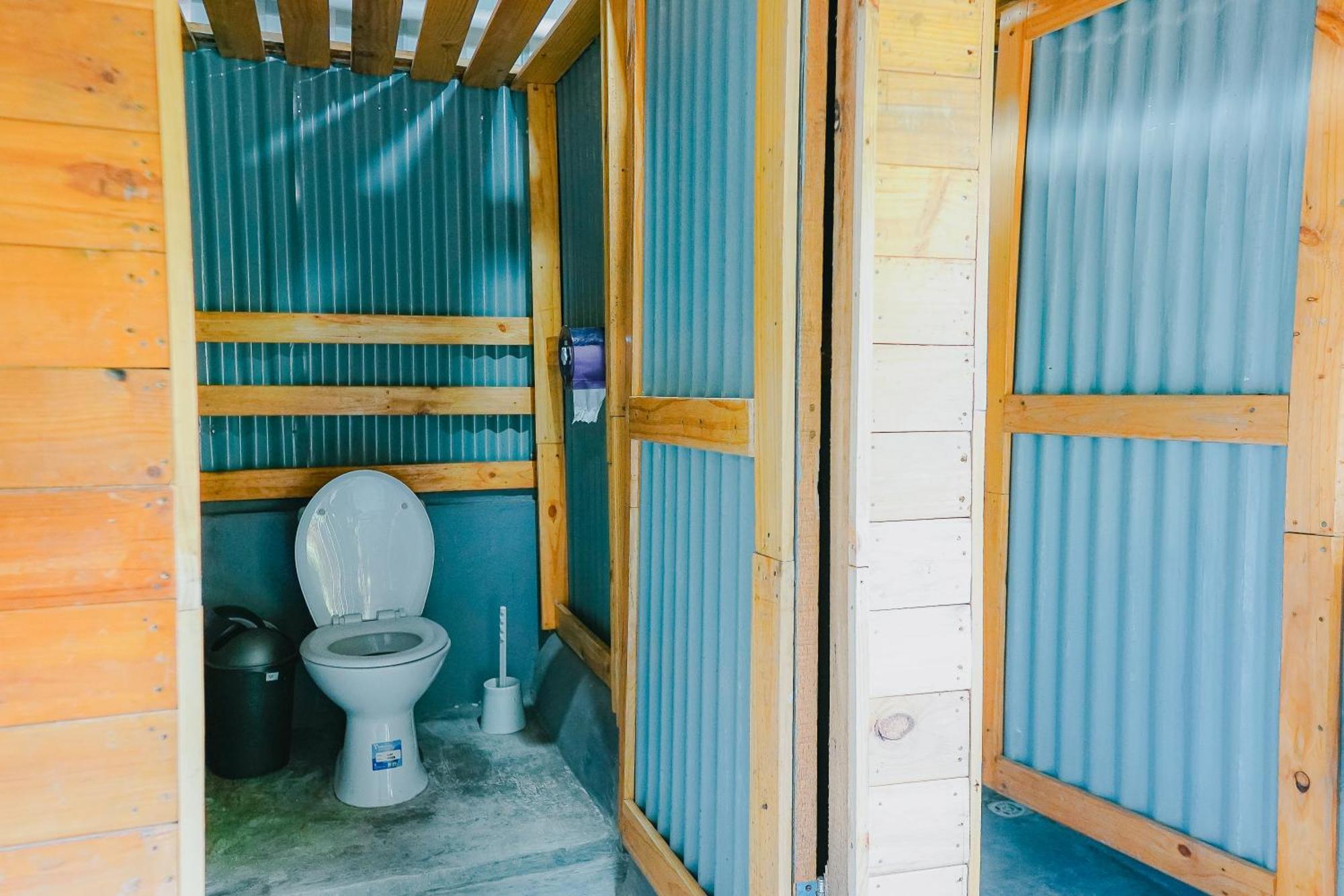 Kokos Hostel Padang City Экстерьер фото